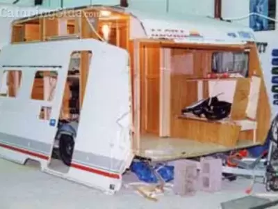 FABRICACIÓN DE UNA CARAVANA
